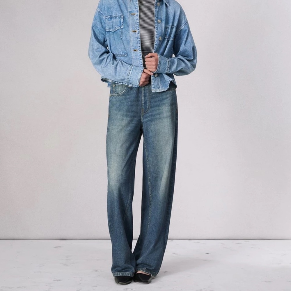 Hard to find Rag and Bone Miramar Wide Leg jeans Pants in color Lenox size XS.